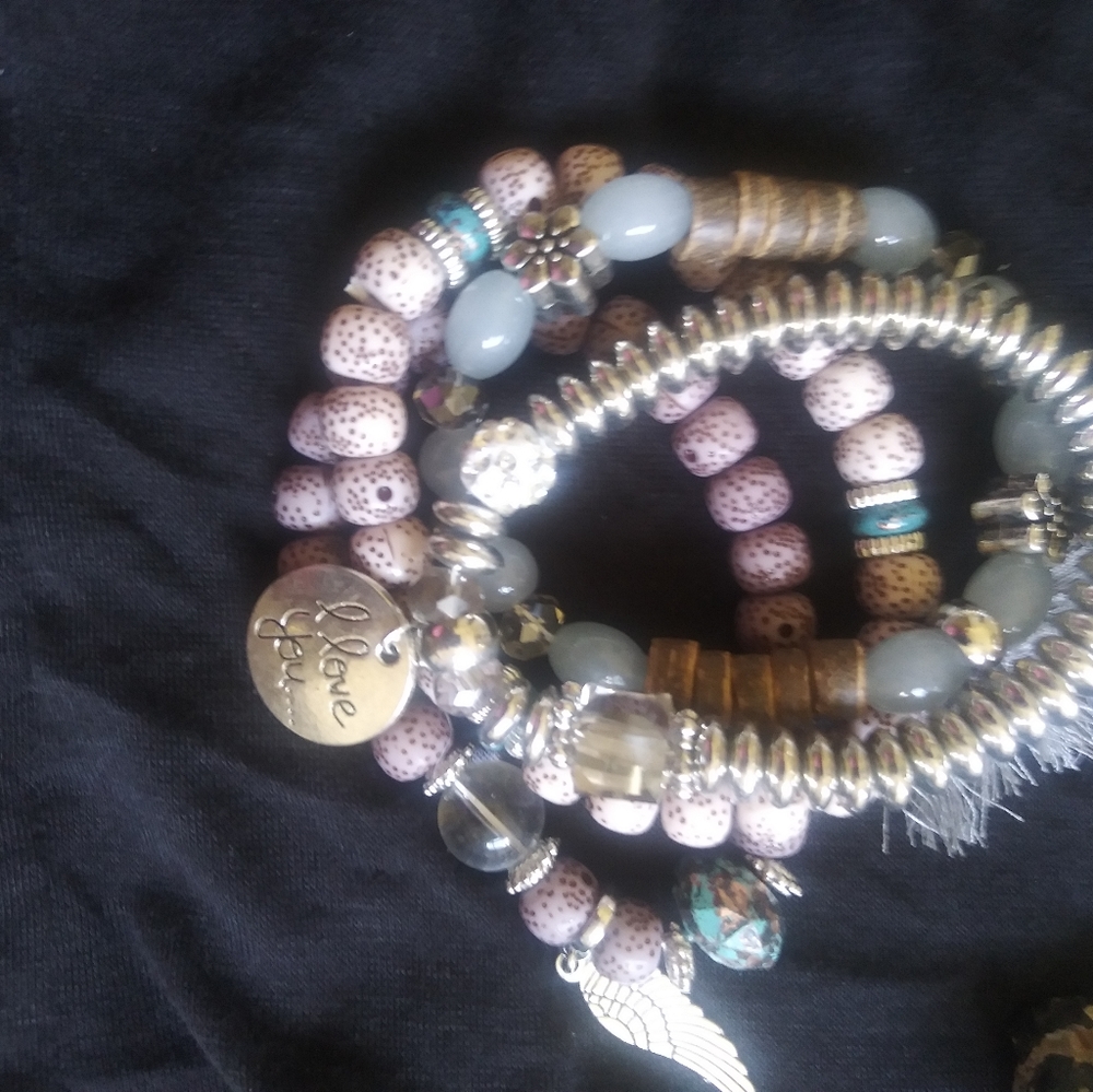 Set of 4 Beaded Bracelet